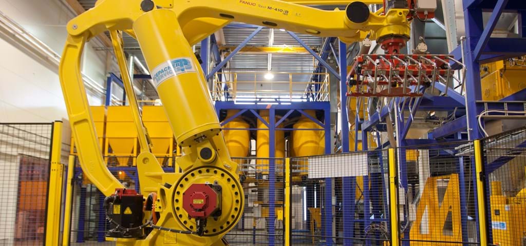 SKIOLD palletizing system in feed mill