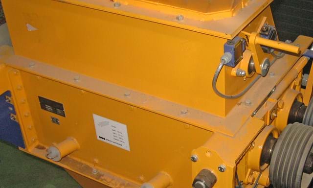 SKIOLD crumbler for pelleting