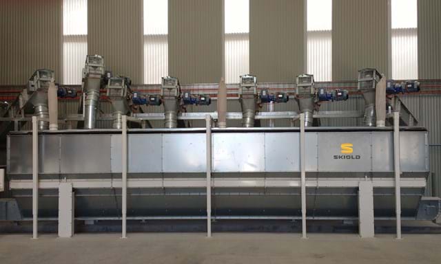 Macro dosing of raw materials in feed mills | SKIOLD