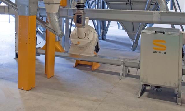 Dosing of microcomponents in feed mills | SKIOLD